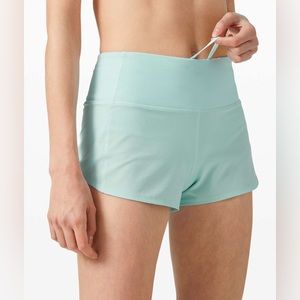 EUC Lululemon Speed Up Short High-Rise *2.5" - Size 4, Blue Glow
